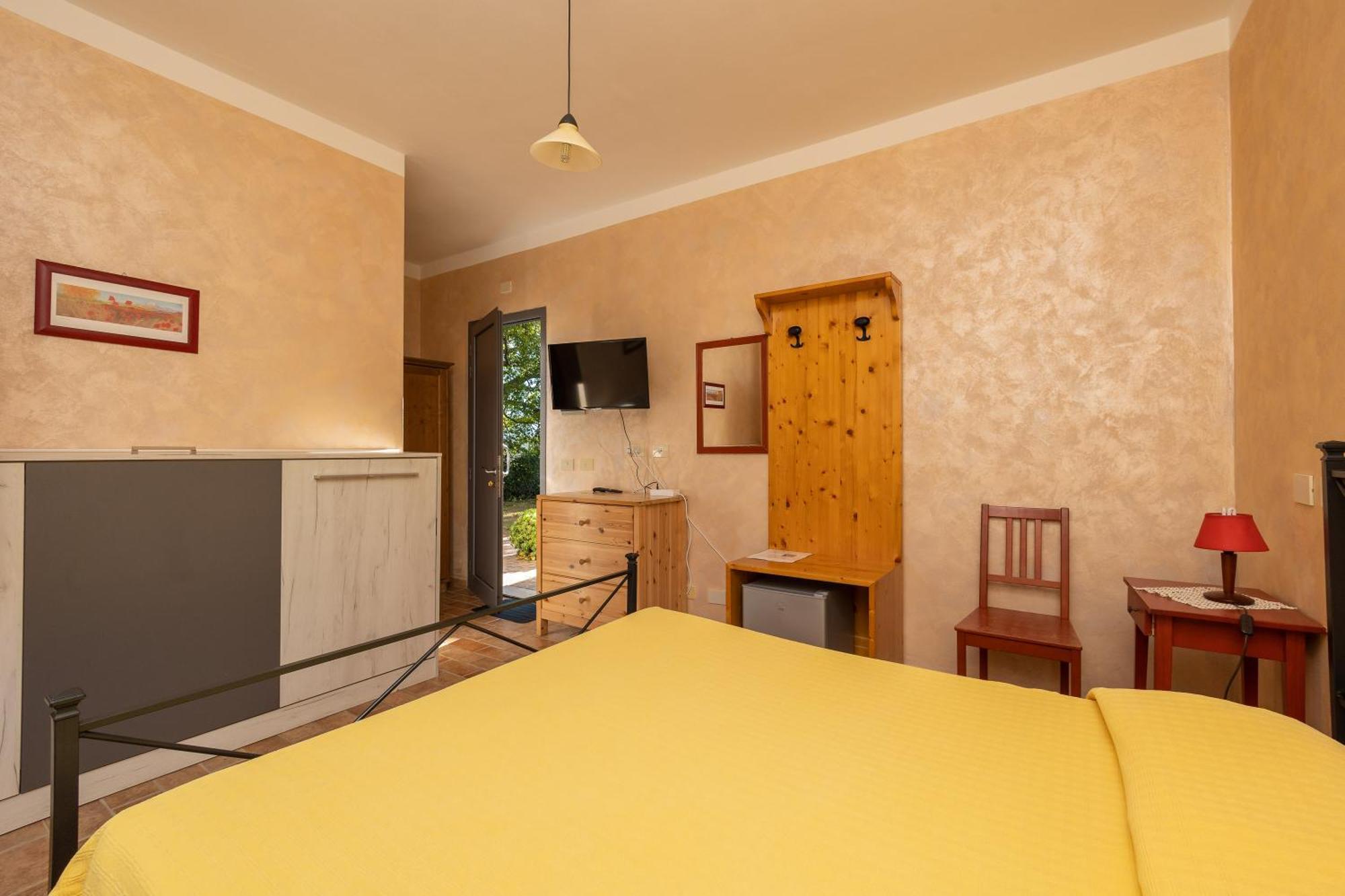 Agriturismo La Meria センプロニアーノ エクステリア 写真