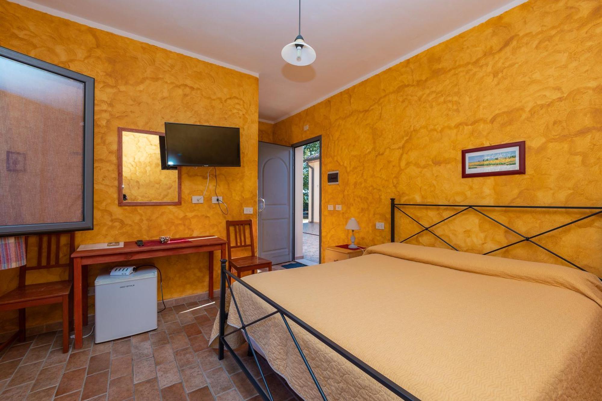 Agriturismo La Meria センプロニアーノ エクステリア 写真