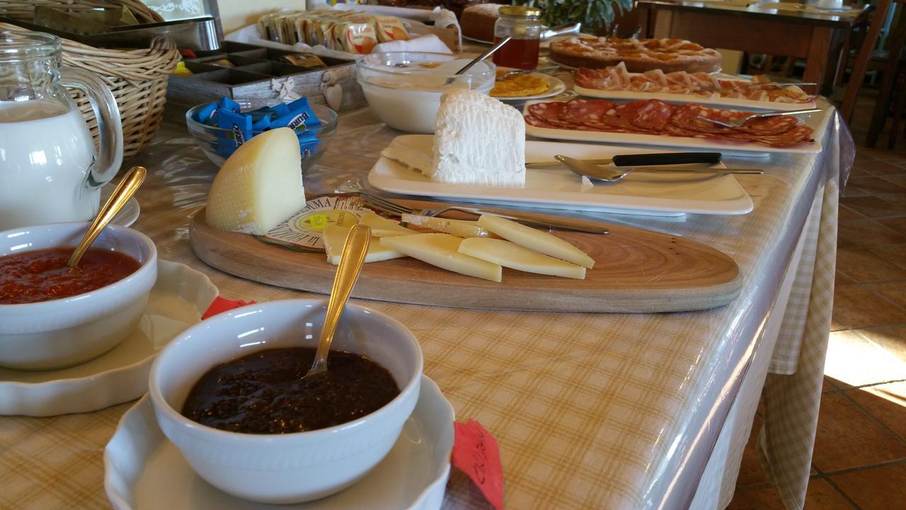 Agriturismo La Meria センプロニアーノ エクステリア 写真